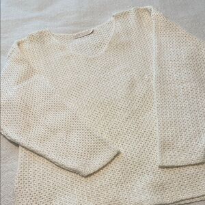 Elegant White V-Neck Sweater